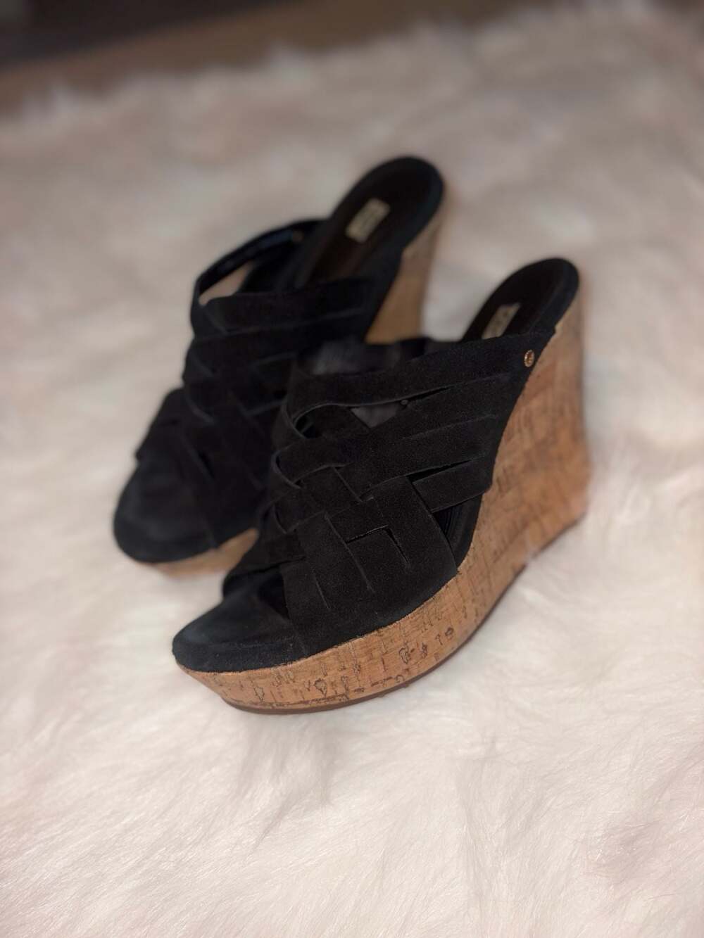 UGG Fifi Black Suede Criss Cross Cork Wedge Slide Sandals Size 9.5